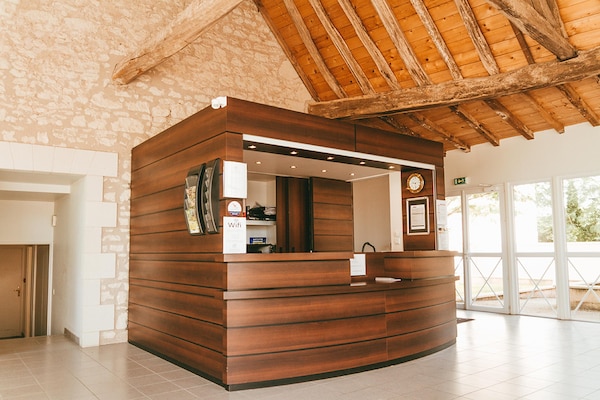 Foto van Gezellig verblijf voor stellen vlakbij thermaalbad - HallReception