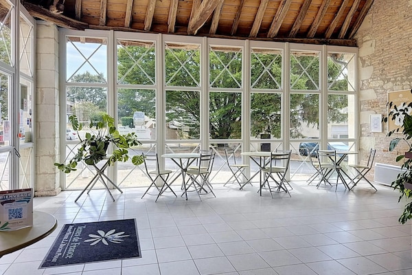 Foto van Gezellig verblijf voor stellen vlakbij thermaalbad - HallReception