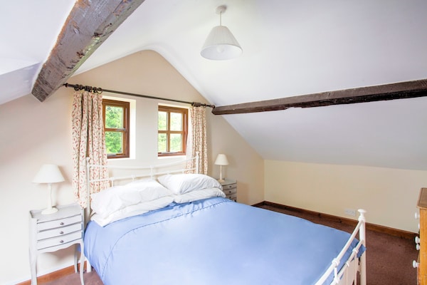 Foto van Fijn vakantiehuis in Welshpool met een tuin - Vakantiehuis in Welshpool - BedRoom