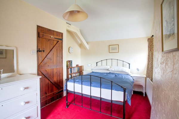 Foto van Fijn vakantiehuis in Welshpool met een tuin - Vakantiehuis in Welshpool - BedRoom