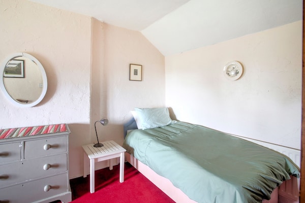 Foto van Fijn vakantiehuis in Welshpool met een tuin - Vakantiehuis in Welshpool - BedRoom