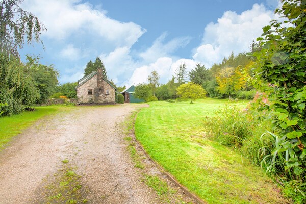 Foto van Fijn vakantiehuis in Welshpool met een tuin - Vakantiehuis in Welshpool - AreaSummer1KM