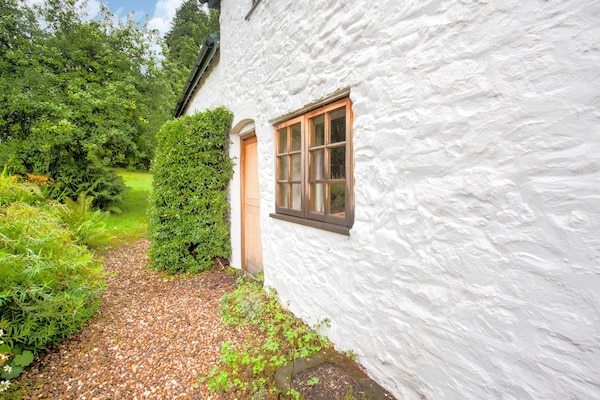 Foto van Fijn vakantiehuis in Welshpool met een tuin - Vakantiehuis in Welshpool - GardenSummer