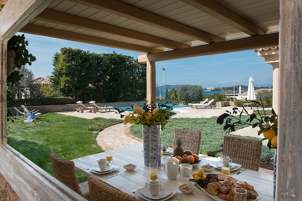 Foto van Villa in Peloponnesos bij Strand & Zwembad - Vakantiehuis in Porto Heli - GardenSummer
