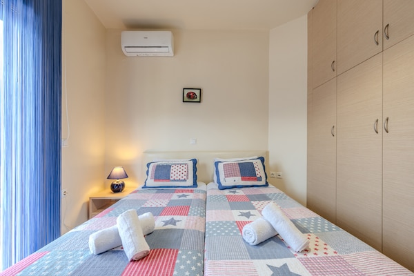 Foto van Villa nabij het strand van Palaiokastro - Vakantiehuis in Palaiokastro - BedRoom