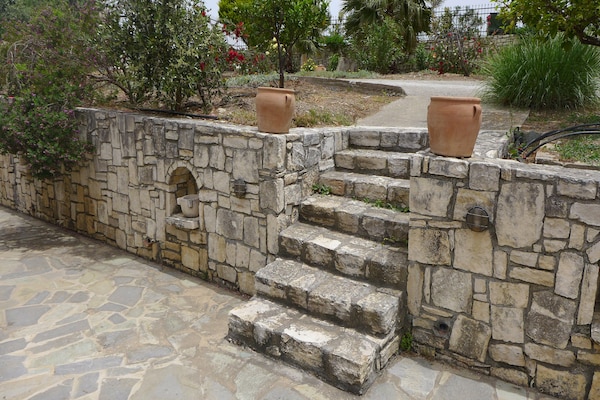 Foto van Villa in Axos met zwembad bij Panormo - Vakantiehuis in Axos - Rethymno - GardenSummer