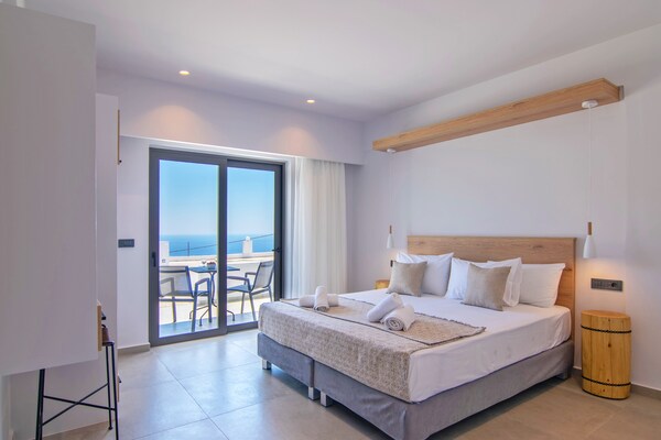 Foto van Villa in Sellia met Zwembad en Uitzicht - Vakantiehuis in Sellia - BedRoom