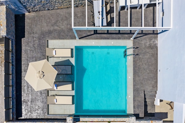 Foto van Villa in Sellia met Zwembad en Uitzicht - Vakantiehuis in Sellia - Outdoor