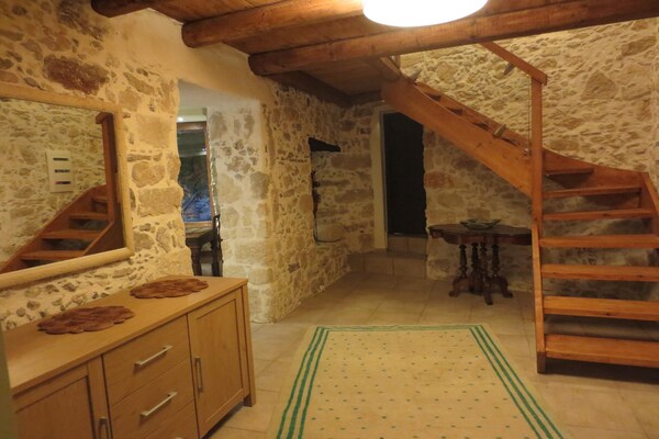 Foto van Villa in Giannoudi met Zwembad en Strand - Vakantiehuis in Giannoudi/Rethymno - HallReception