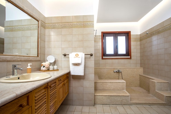 Foto van Vakantiehuis bij strand in Afandou - Vakantiehuis in Koskinou - BathRoom
