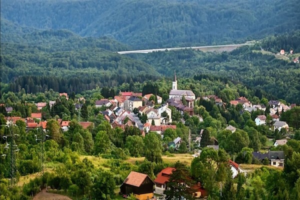 Foto van Vakantiehuis in Vrbovsko bij Kamačnik Pad - Vakantiehuis in Vrbovsko - AreaSummer5KM
