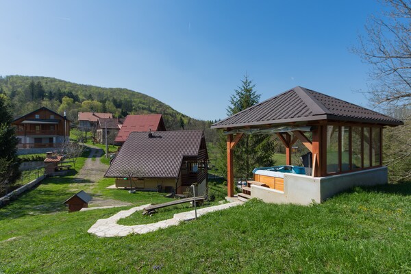 Foto van Vakantiehuis in Gorski Kotar met zwembad - Vakantiehuis in Brod Moravice - GardenSummer
