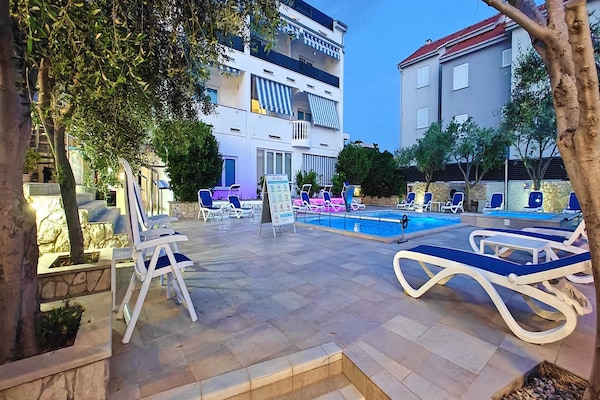 Foto van Appartement met zeezicht in Stara Novalja - Vakantiehuis in Stara Novalja - AreaSummer1KM