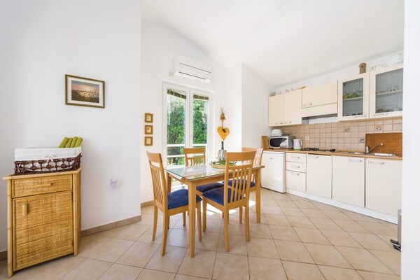Foto van Vrijstaand vakantiehuis in Dalmatië met privétuin - Kitchen