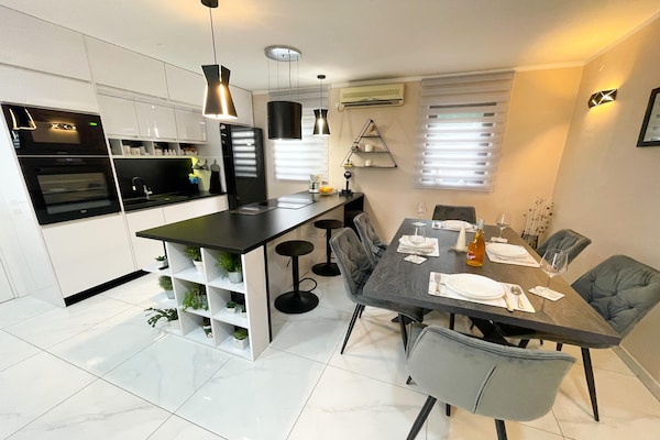 Foto van Vakantiehuis Dramalj met zwembad bij zee - Vakantiehuis in Dramalj - Kitchen