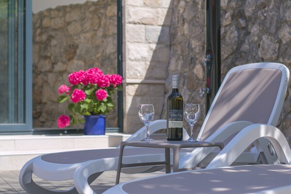 Foto van Stenen Huis in Podgora met Zeezicht - Vakantiehuis in Podgora - Ambiance