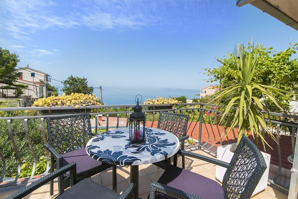 Foto van Stenen Huis in Podgora met Zeezicht - Vakantiehuis in Podgora - ViewSummer