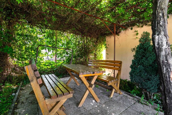 Foto van Appartement in Rogoznica bij Miline Strand - Vakantiehuis in Rogoznica - GardenSummer