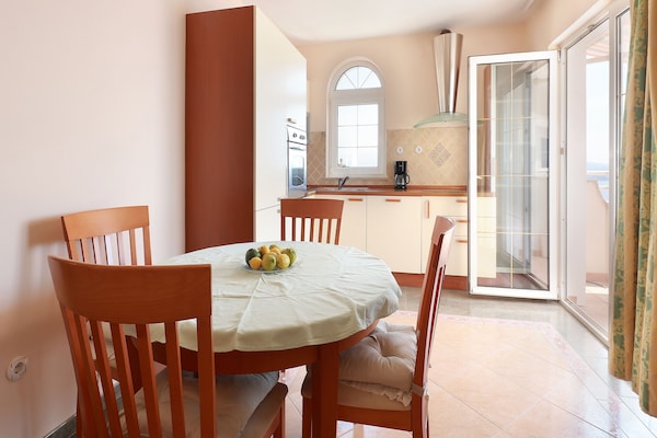 Foto van Mooi appartement in Dramalj met balkon/terras - Vakantiehuis in Dramalj - Kitchen