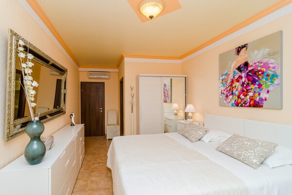 Foto van Hotel Pansion Villa Antonio - Standard Double Room 2 - BedRoom