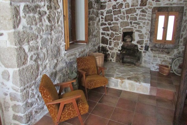 Foto van Holiday Home Stari Zoganj - Two Bedroom Holiday Home with Terrace and Swimming Pool - Indoor