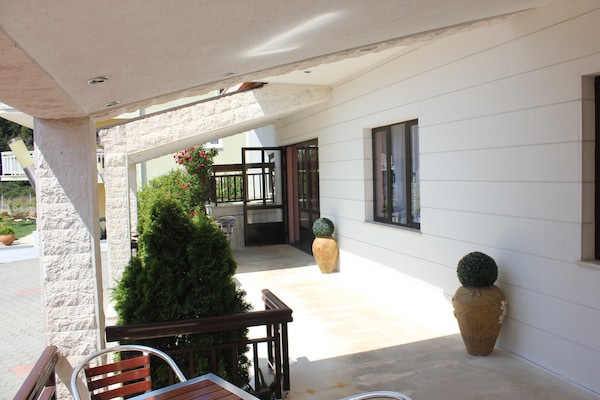 Foto van Guest House San Antonio-Triple Room with Balcony - Vakantiehuis in Ploce - Outdoor