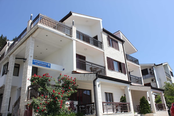 Foto van Guest House San Antonio-Triple Room with Balcony - Vakantiehuis in Ploce - Outdoor