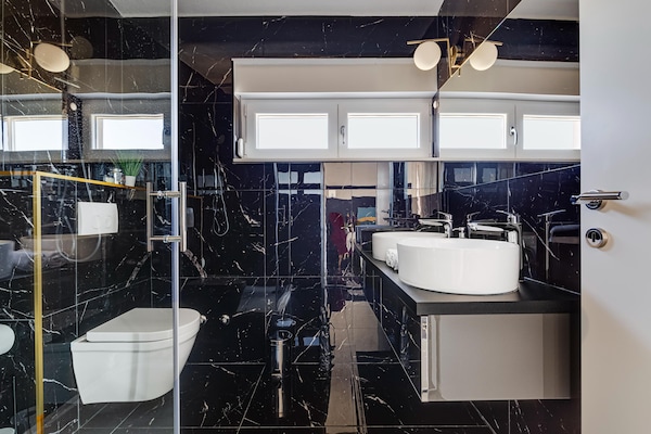 Foto van Moderne villa met privézwembad - Vakantiehuis in Stankovci - BathRoom