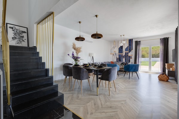 Foto van Moderne villa met privézwembad - Vakantiehuis in Stankovci - LivingRoom