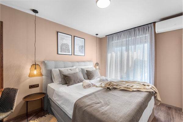 Foto van Appartement in Pula met Zeezicht en Bubbelbad - Vakantiehuis in Brtonigla - BedRoom