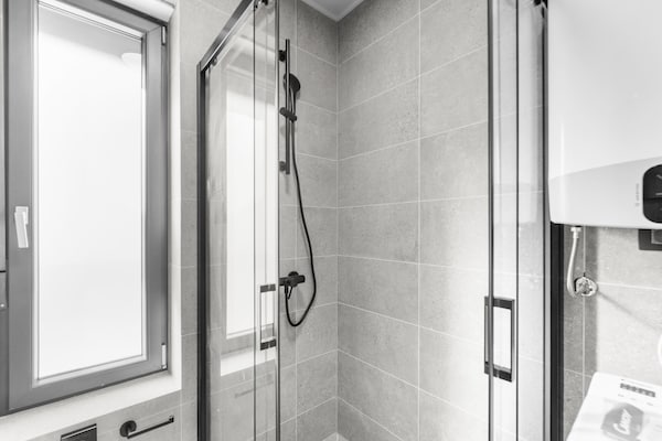 Foto van Appartement in Pula met Zeezicht en Bubbelbad - Vakantiehuis in Brtonigla - BathRoom
