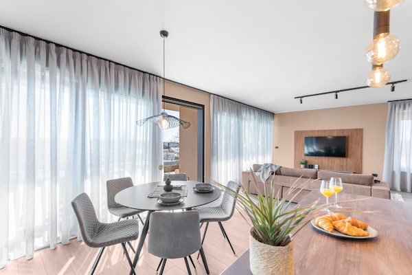 Foto van Appartement in Pula met Zeezicht en Bubbelbad - Vakantiehuis in Brtonigla - Kitchen