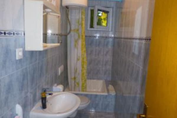 Foto van Beachfront Apartments Plaža - One Bedroom Apartment A1 - BathRoom