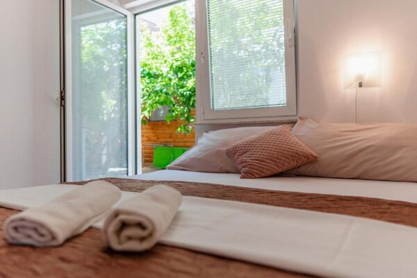 Foto van Leček Cozy Apartments - Two Bedroom 2 - Vakantiehuis in Vir - BedRoom