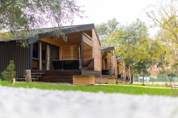 Foto van Halicanum Glamping Peaceful Retreat Resort 8 - Vakantiehuis in Sveti Martin na Muri - Outdoor