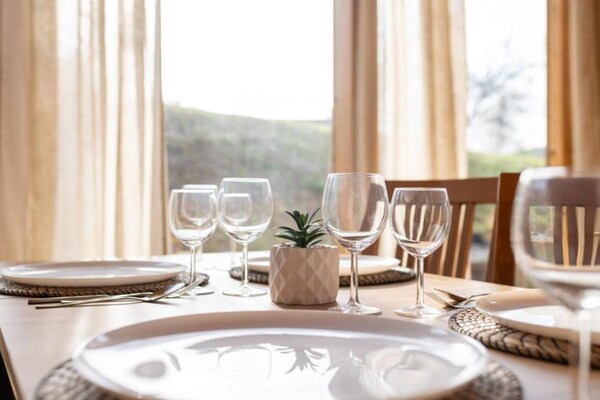 Foto van Halicanum Glamping Peaceful Retreat Resort 8 - Vakantiehuis in Sveti Martin na Muri - DiningRoom