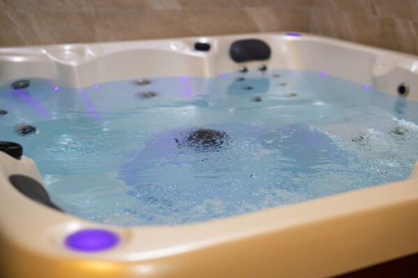 Foto van Wellness Apartment Modruna - Vakantiehuis in Grizane - Spa