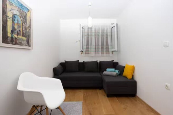 Foto van Blue Magic Apartment - Two Bedroom Apartment with Sea View and Terrace - BedRoom