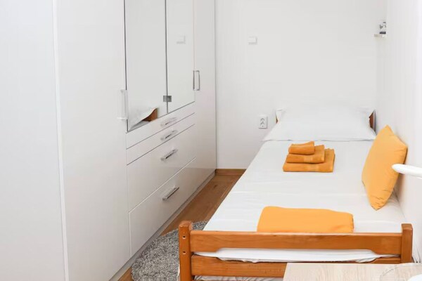 Foto van Blue Magic Apartment - Two Bedroom Apartment with Sea View and Terrace - BedRoom
