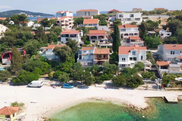 Foto van Blue Magic Apartment - Two Bedroom Apartment with Sea View and Terrace - Outdoor