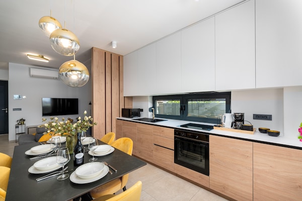 Foto van Vrijstaande vakantiewoning voor 6 personen - Vakantiehuis in Novigrad - Kitchen