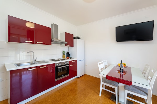 Foto van Charmant appartement vlakbij de zee, Silo - Vakantiehuis in Peracko Blato - LivingRoom