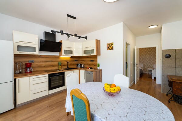 Foto van Charmant appartement vlakbij de zee, Silo - Vakantiehuis in Peracko Blato - Kitchen