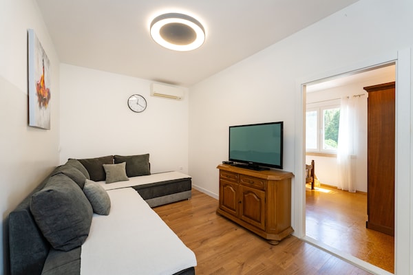 Foto van Charmant appartement vlakbij de zee, Silo - Vakantiehuis in Peracko Blato - LivingRoom