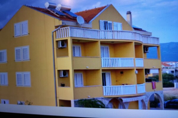 Foto van Appartement met 2 slaapkamers - Vakantiehuis in Kastel Stafilic - Untagged