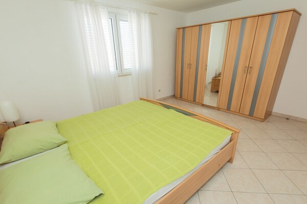 Foto van Appartement met 2 slaapkamers - Vakantiehuis in Kastel Stafilic - Untagged
