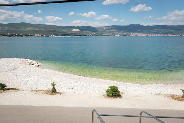 Foto van Vakantiehuis in Arbanija met zeezicht - Vakantiehuis in Trogir - Arbanija - ViewSummer