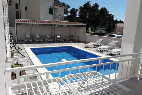 Foto van Villa Natasha met zwembad - Vakantiehuis in Makarska - Untagged