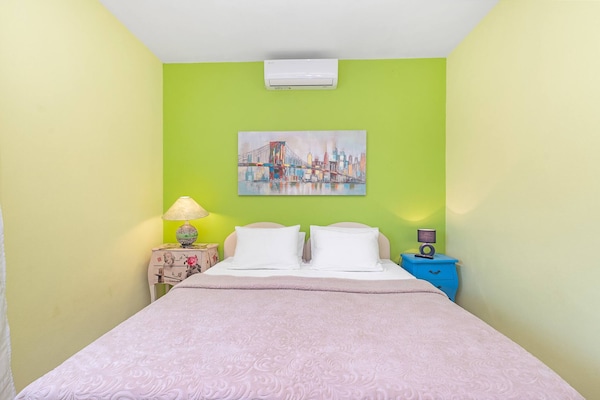 Foto van Villa bij Krka met privézwembad - Vakantiehuis in Danilo Kraljice - BedRoom