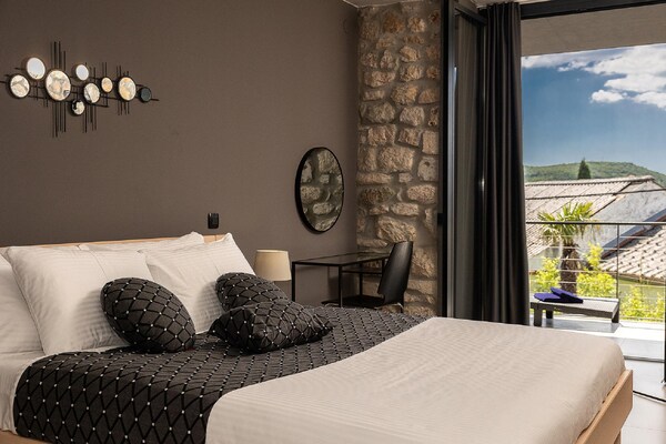 Foto van Modern vakantiehuis in Grizane met privézwembad - Vakantiehuis in Grizane - BedRoom